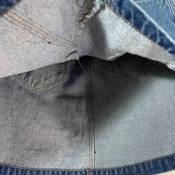 H&M Divided Rainbow Patch Embroidered Denim Skirt Size 4 NWT - Picture 5 of 8